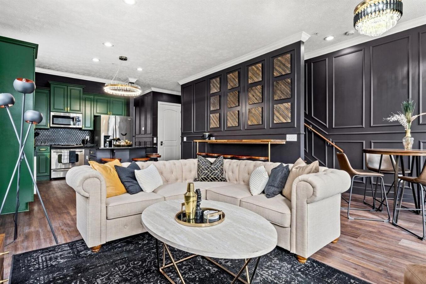 Sleeps 58 Large Familycorporate Gatherings *